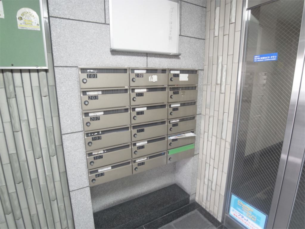casa comodo エントランス