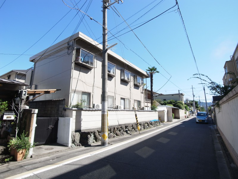 ハイツ鳳 外観