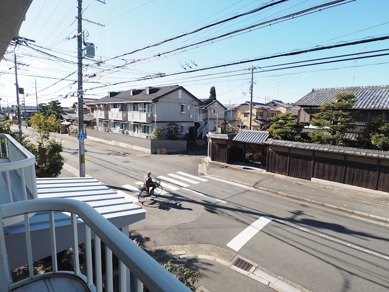 EI Ｃ号室