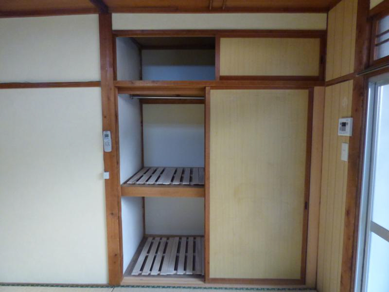 西野荘 収納
