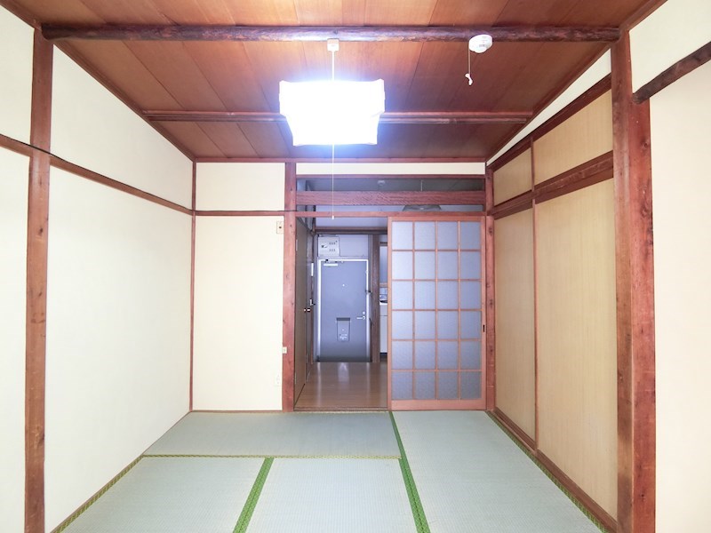 西野荘 リビング