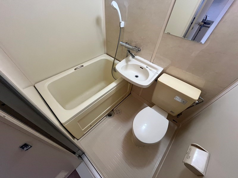サンハイツ トイレタンクの上に石鹸等置けます