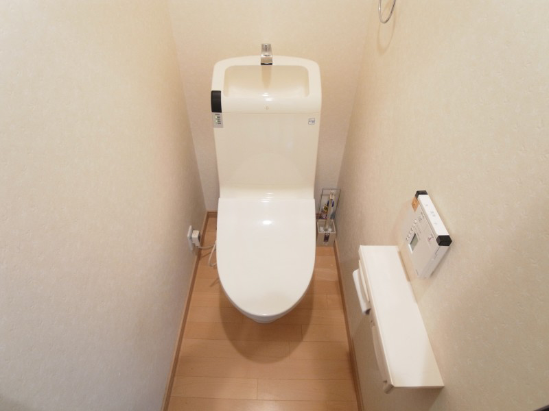 紫野北舟岡町貸家 トイレ