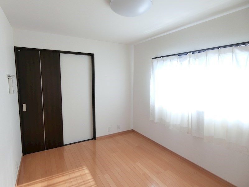 紫野北舟岡町貸家 2F洋室南