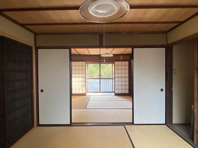 大徳寺近くの大型物件。京都らしい物件をお探しの方に。【北区・紫野・6SLDK】