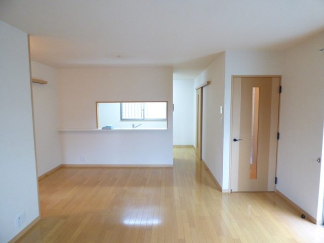 岩倉の閑静な住宅街。ガレージ2台付きリースホーム🏠【左京区・岩倉・3LDK】