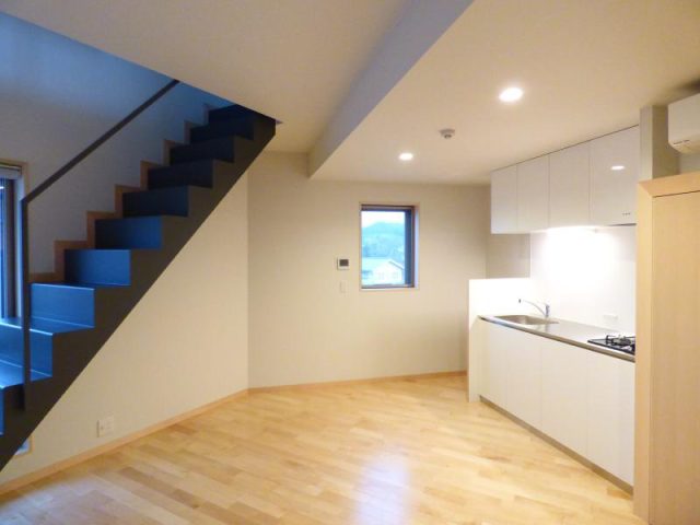 デザイナーズ物件最上階のお部屋。バスルームからの見晴らしも👍【宇治市・宇治・1LDK】