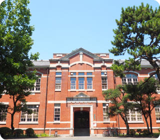 京都大学